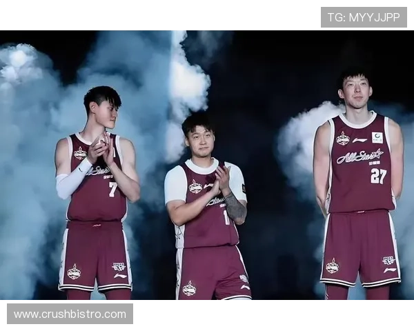 卡马文加展现训练新风采，持续提升年轻球员的竞技表现