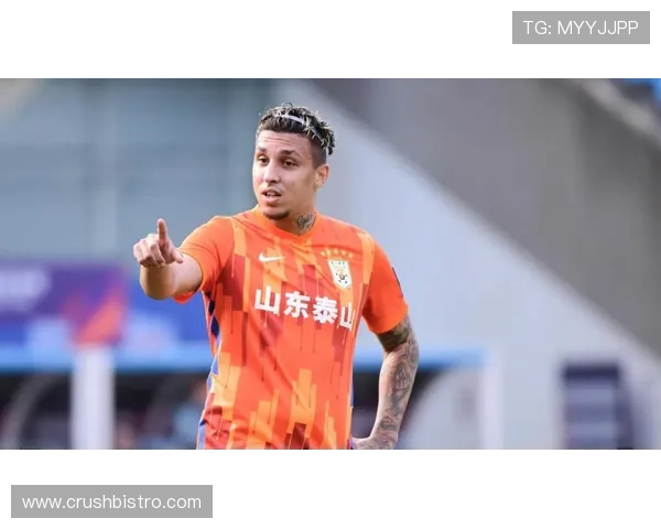 山东泰山主教练战术惨遭质疑，球队核心矛盾引爆致命危机！