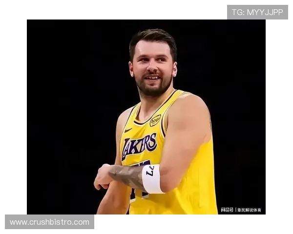 卢卡东契奇天天这种生活，好像不用出门银行卡都得烧了吧？