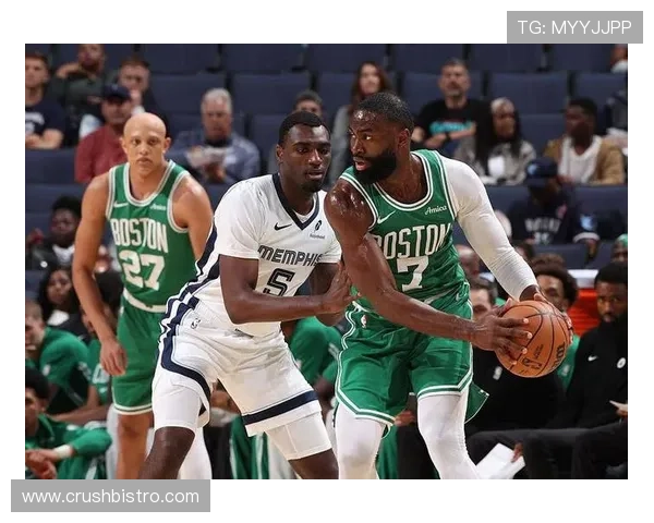 拉塞尔防守篮板核心地位确立提升凯尔特人冠军竞争力